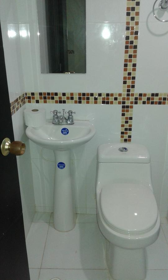 Hostal Residencial El Castillo Santa Marta  Dış mekan fotoğraf